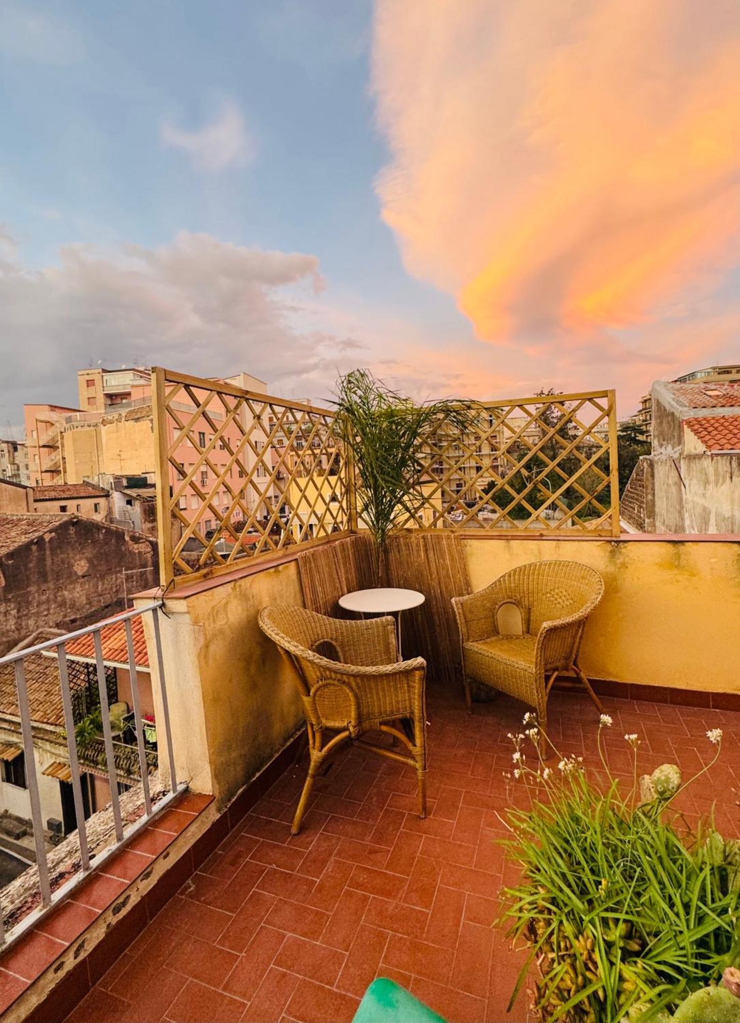 Attico Agora - Elegante Duplex Nel Cuore Di Catania-Fontanarossai nemzetközi repülőtér Kültér fotó